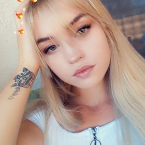 Meet your Posher, Jacqueline